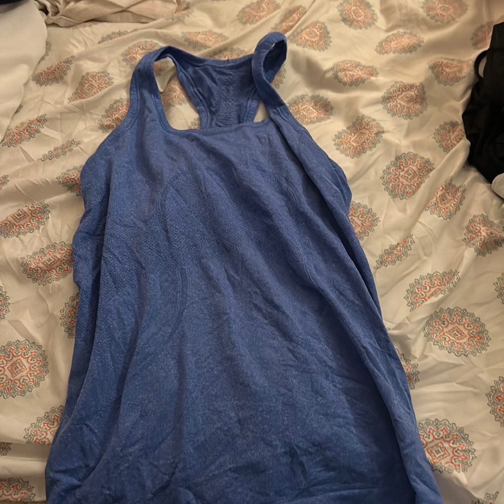Lulu lemon tank